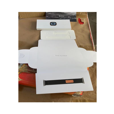 Karton Apple Ultra 8 Uhr Band Box 49mm für Unterhaltungselektronik